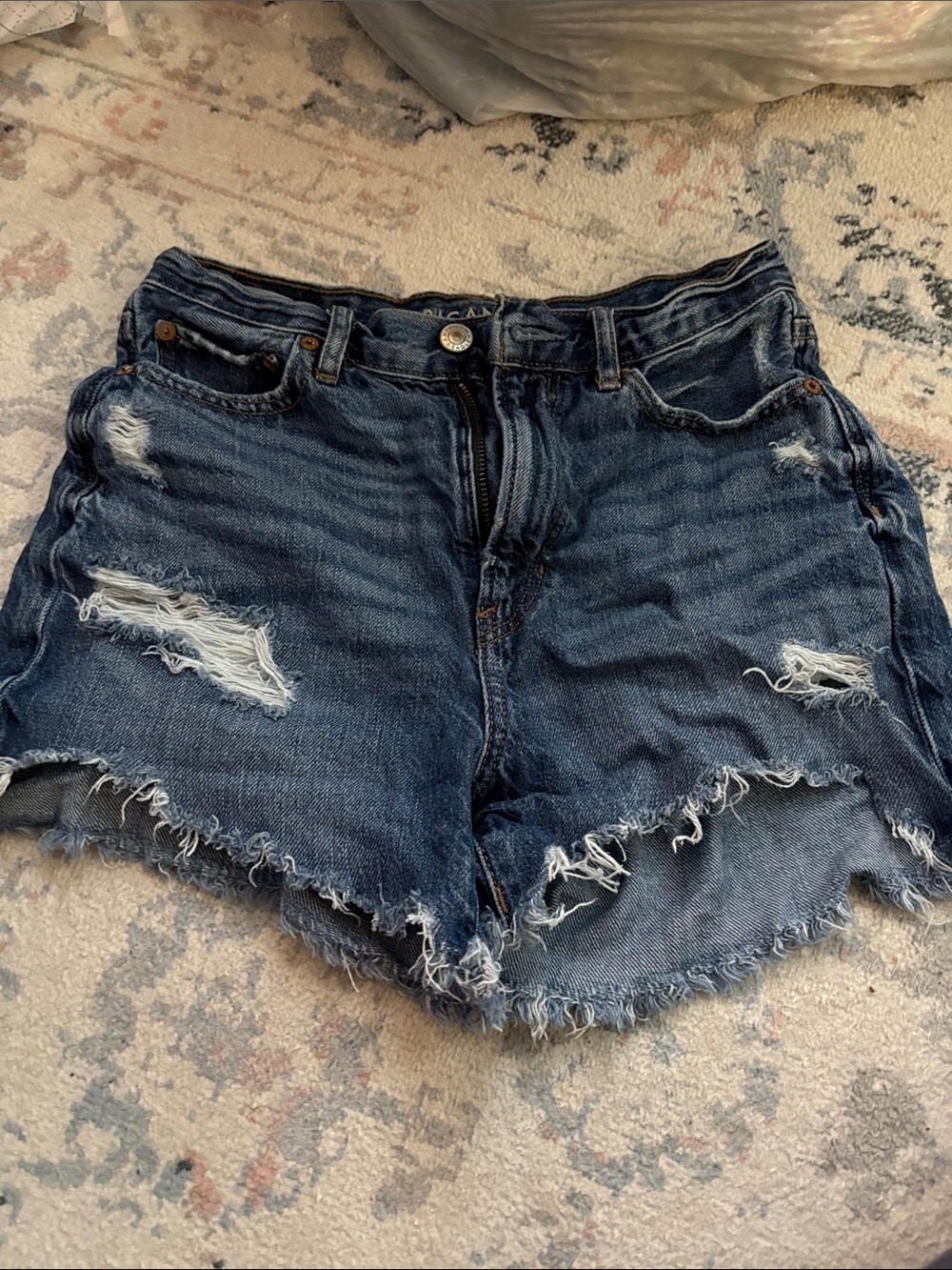 American Eagle Dark Blue Distressed Denim Women’s Shorts size 0